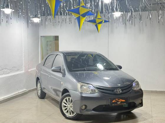 TOYOTA ETIOS 1.5 XLS SEDAN 16V FLEX 4P MANUAL TOYOTA ETIOS 1.5 XLS SEDAN 16V FLEX 4P MANUAL